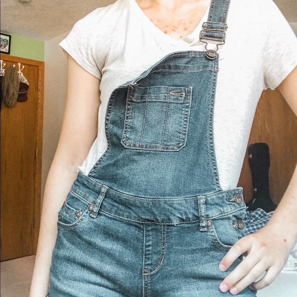 Dark wash shortalls